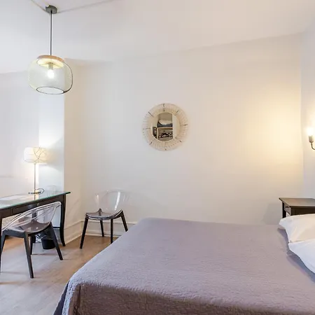 Patricia - Hyper Centre Hotel *